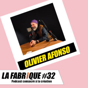 Ramzi Assadi et Juliette Arnaud avec Olivier Afonso lors du podcast La Fabrique